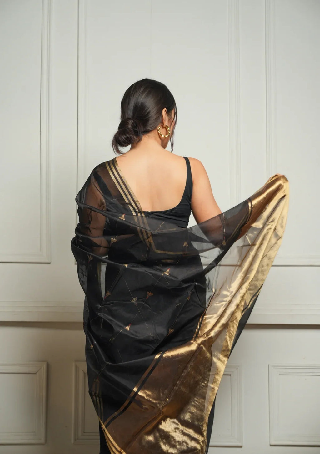 Elegant Black Jacquard Saree
