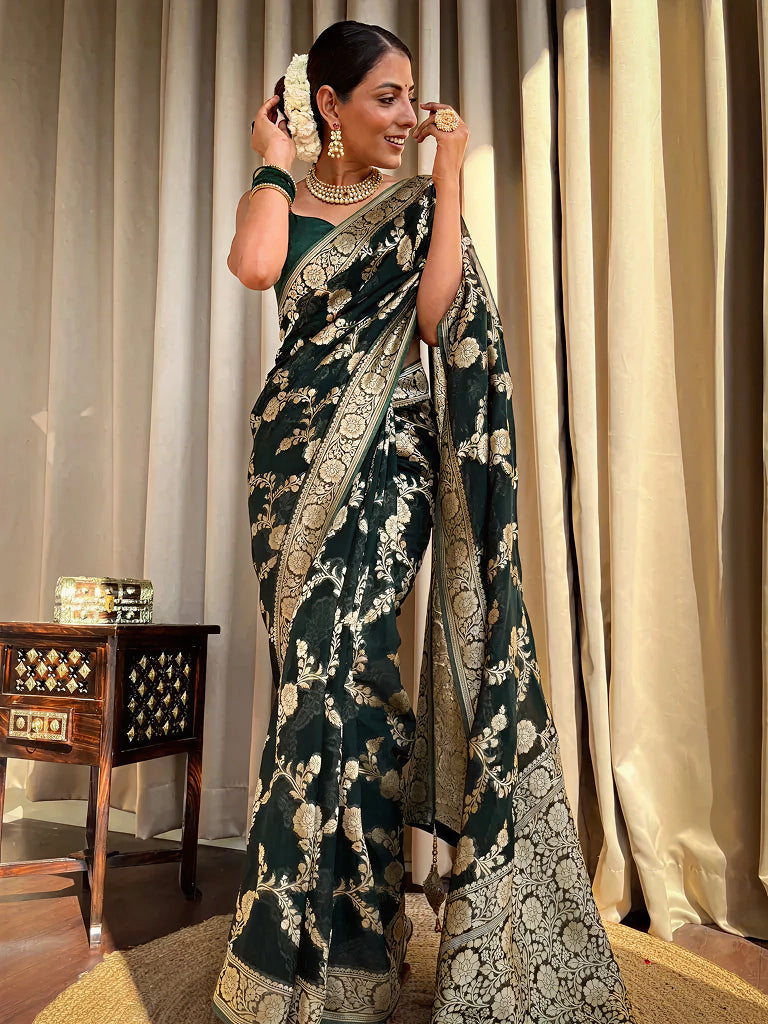 Emerald dark Green Jacquard Saree – Luxurious Woven Elegance for Special Occasions