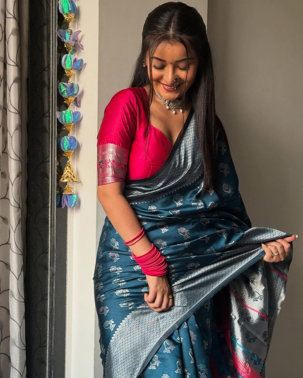 Blue Jacquard Saree – Timeless Elegance With Rich Woven Design