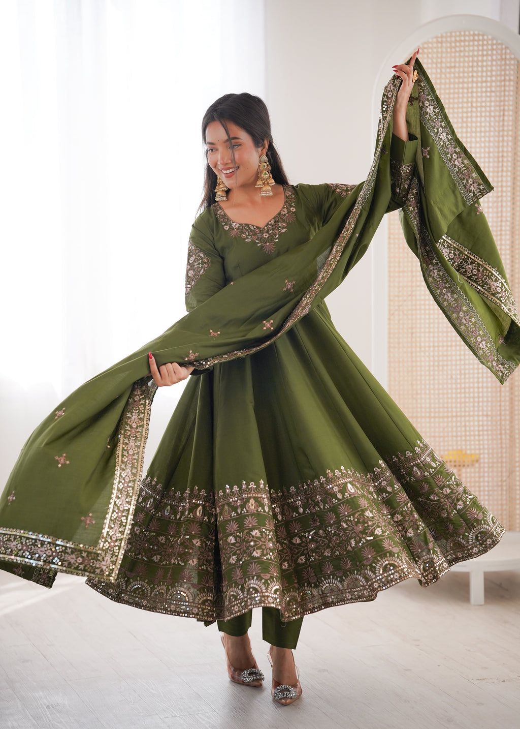 Emerald Bloom Roman Silk Suit Set