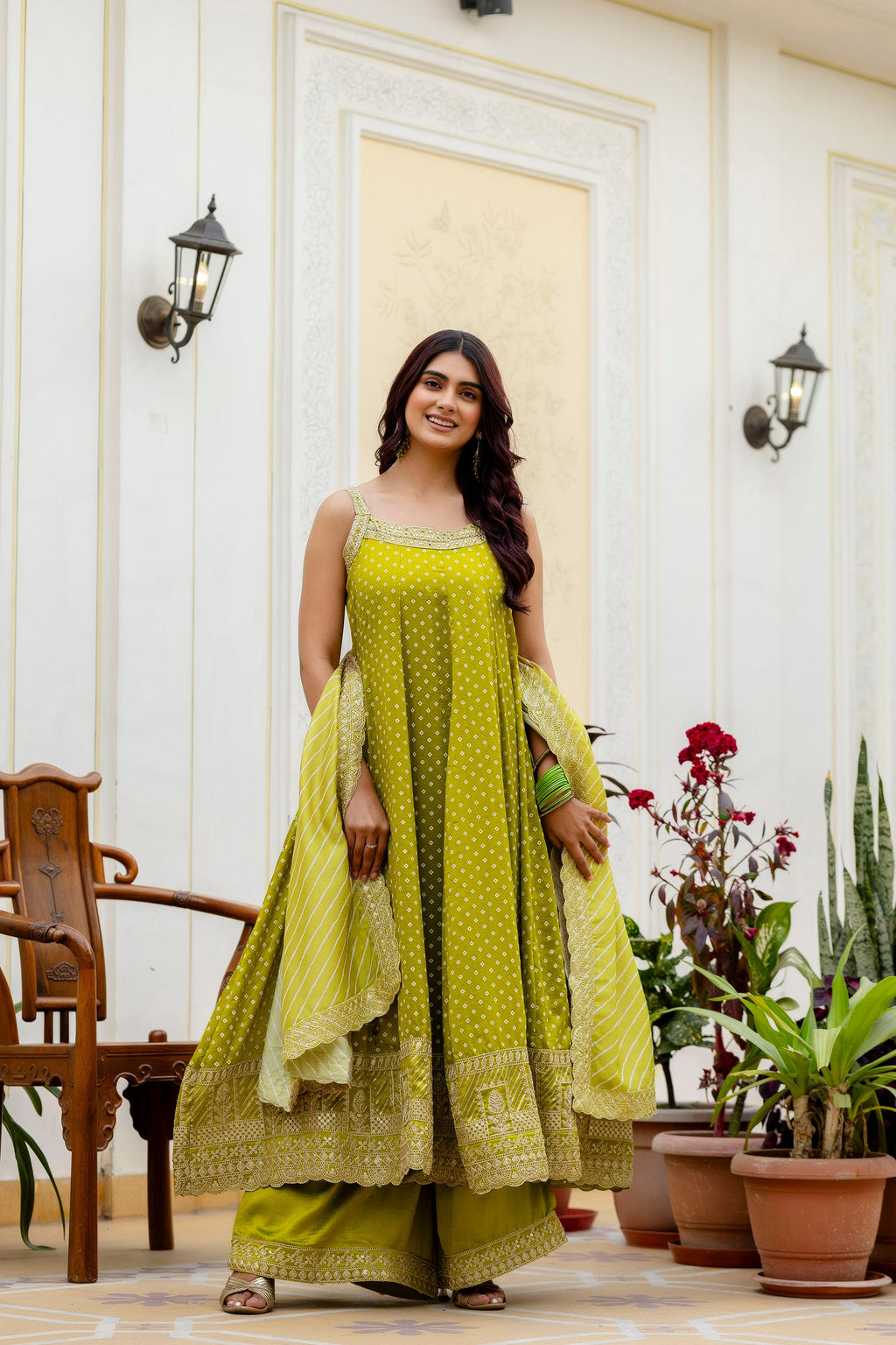 Lemon Yellow Bandhani Vichitra Silk Gown Set