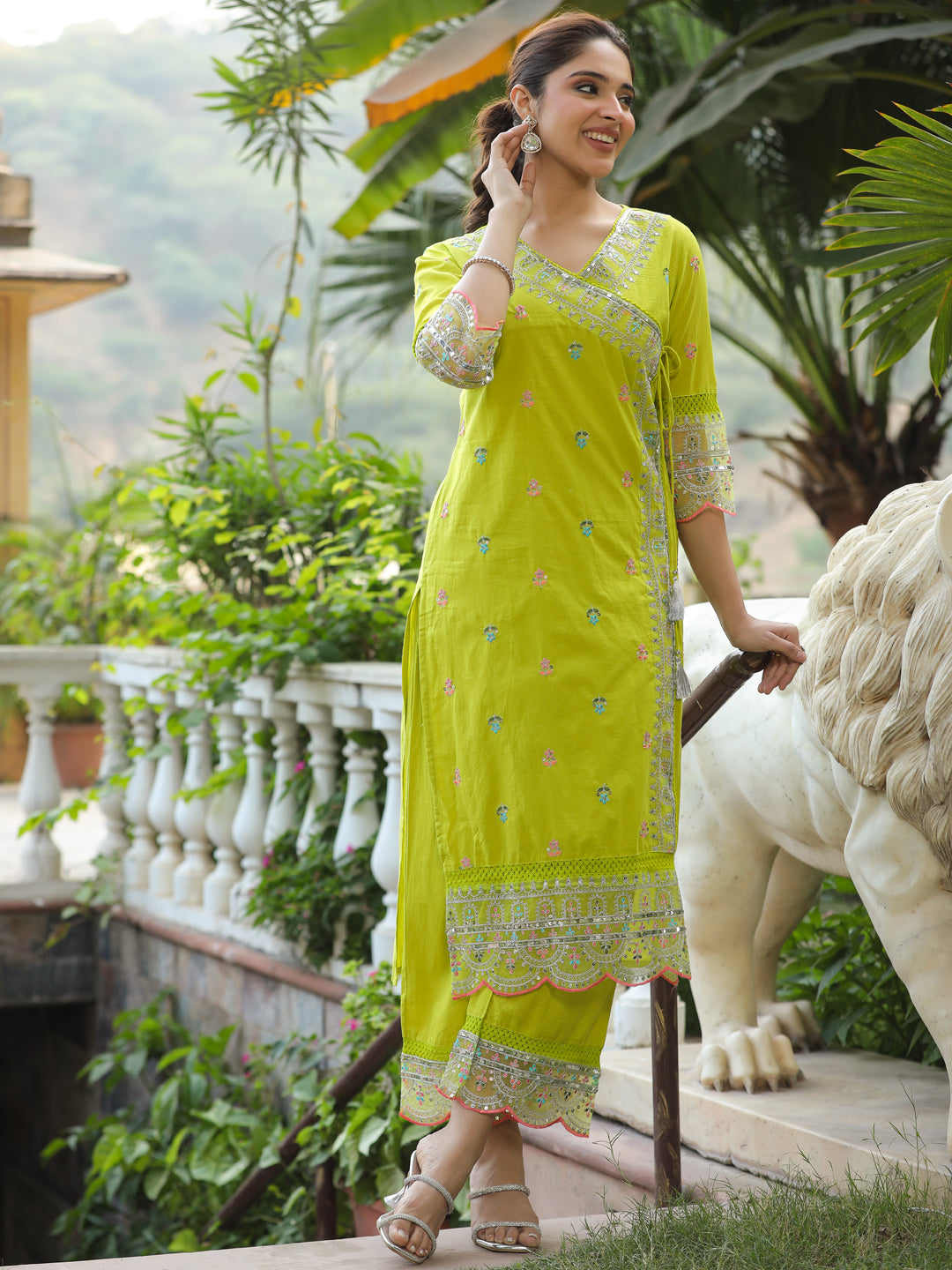 Lemon Yellow Glow Chanderi Straight  Set