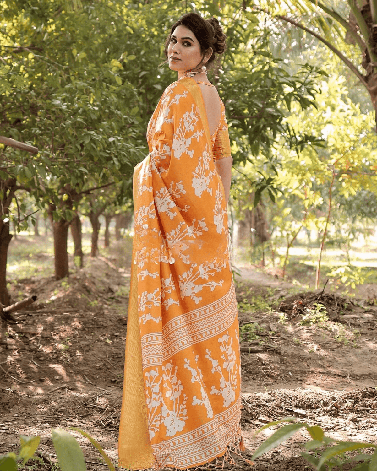 Adorning Yellow Colored Jacquard Silk Saree
