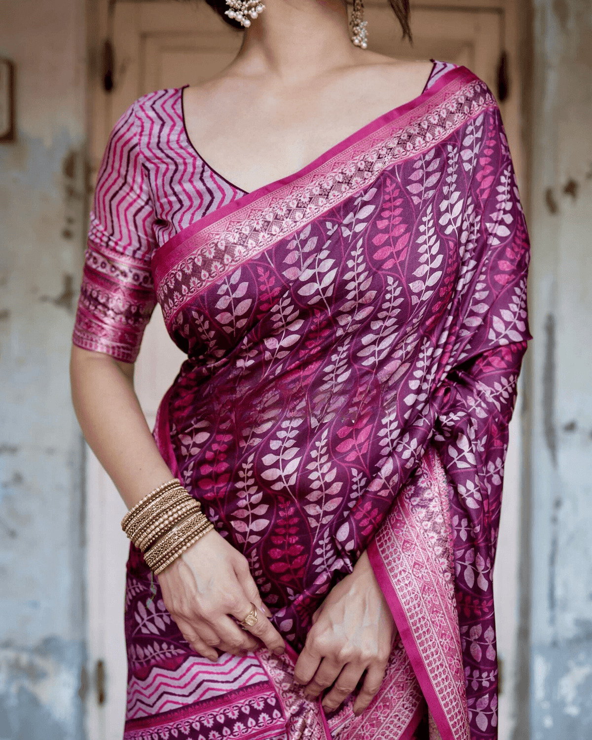 Glossy Dark Pink Colored Jacquard Silk Saree - Ibis Fab